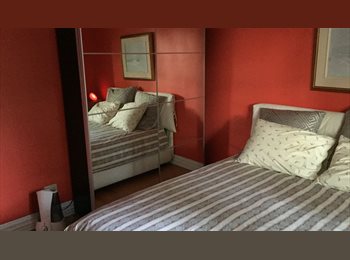 Roomgo CA - Superb area, quiet home and garden, a.c., Montréal - $800 pcm