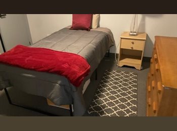 Roomgo CA - Furnished Room for Rent, Toronto - $900 pcm