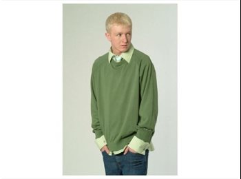 Roomgo CA - Paul - 20 - Halifax