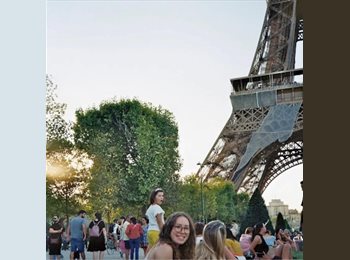 Roomgo CA - Carmen - 22 - Montréal