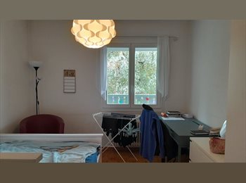 Roomgo CH - Chambre à louer, Genève - 900 CHF / Mois