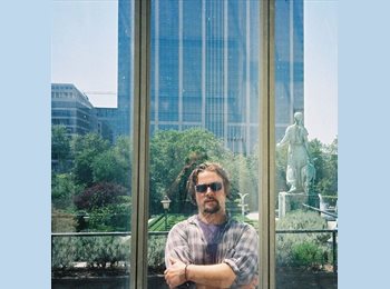 Roomgo CH - Carl - 18 - Lausanne