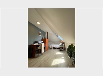 CompartoDepto CL - Arriendo Pieza - Barrio el Golf, Providencia - CH$420.000 por mes