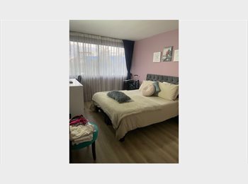 CompartoDepto CL - Arriendo pieza Providencia cerca Metro P.de.V Valdivia, Providencia - CH$370.000 por mes