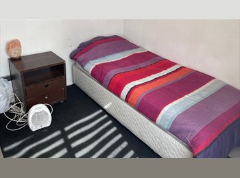 CompartoDepto CL - MODERNO EDIFICIO STGO CENTRO $160.000, Santiago Centro - CH$160.000 por mes