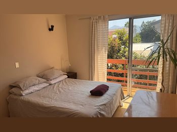 CompartoDepto CL - Rooms Available from March– International House in Las Condes (Metro Hernando de Magallanes), Vitacura - CH$450 por mes