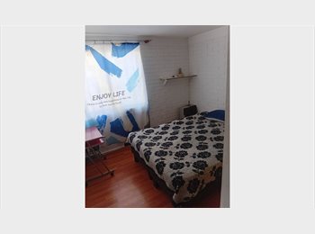 CompartoDepto CL - Se comparte dpto. Primer piso con patio y terraza.Disponible 2 dormiorios., Santiago Centro - CH$280.000 por mes