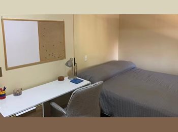 CompartoDepto CL - Arriendo Habitación en Las Condes, Lo Barnechea - CH$550.000 por mes