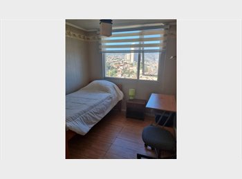 CompartoDepto CL - Arriendo de habitación en Cerro Placeres, Valparaíso - CH$250.000 por mes