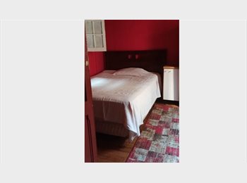 CompartoDepto CL - HABITACION GRANDE CON VENTANA/casa central / tranquilidad / METRO U DE CHILE, Santiago Centro - CH$240.000 por mes