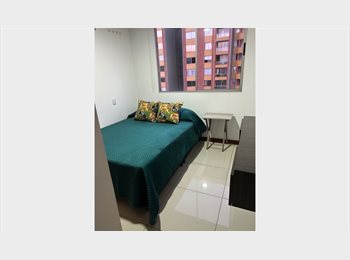 CompartoApto CO - Sector Oviedo Excelente habitación amoblada con baño privado, Envigado - COP$ 1.300.000 por mes