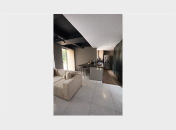 CompartoApto CO - Vive en El Poblado: Habitación privada cerca a El Tesoro, Envigado - COP$ 1.950.000 por mes