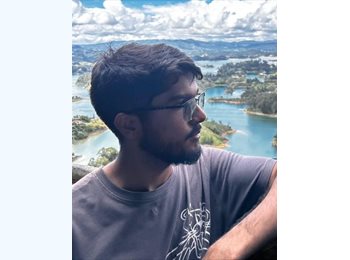 CompartoApto CO - David Mesa - 23 - Medellín