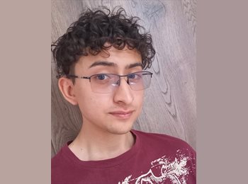 CompartoApto CO - Santiago Giraldo - 21 - Medellín