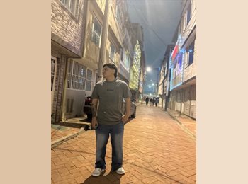 CompartoApto CO - Juan - 23 - Bogotá