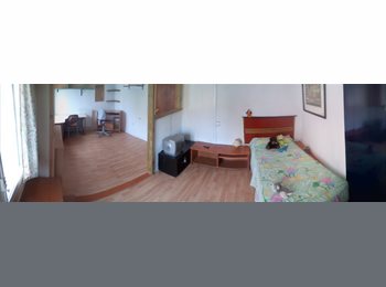 Roomgo ES - Habitaciones para estudiantes, Zaragoza - 230 € por mes