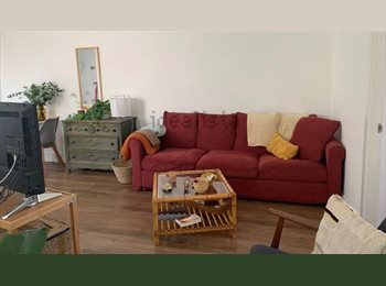 Roomgo ES - Habitación con un solo compi, Tetuán - 1.000 € por mes