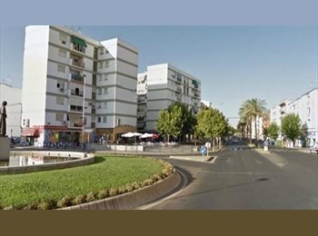 Roomgo ES - Habitación doble u individual en piso compartido, Mérida - 300 € por mes