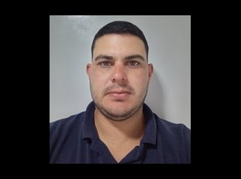 Roomgo ES - José Manuel  - 33 - España