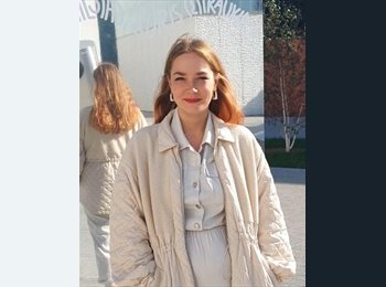 Roomgo ES - Kristina - 31 - Barcelona