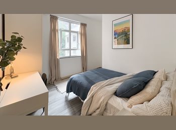 Roomgo HK - Well Furnished Ensuite with private bathroom, Wan Chai - HKD13,900 pcm