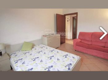 Roomgo IT - CAMERA SINGOLA, Pta Romana - Forlanini - Lodi - 700 € al mese