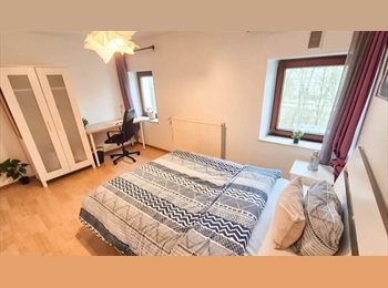 Appartager LU - Furnished Double Bedroom | Kirchberg (LSRC026.13), Luxembourg - 865 € / Mois