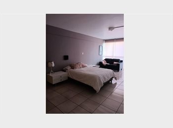 Roomgo MX - AIRAM HOME - Cuarto 2, Zapopan - MX$9,000 por mes