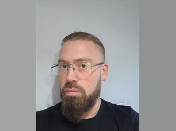 Roomgo MX - Flavio  - 40 - Guadalajara