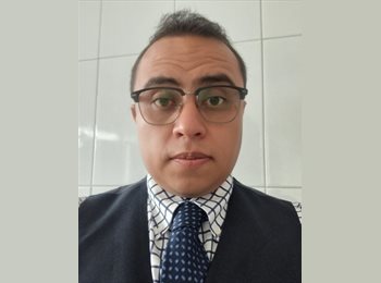 Roomgo MX - Hector Chumacero  - 35 - México - D.F.