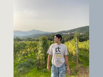 Roomgo MX - Kevin - 22 - Guadalajara