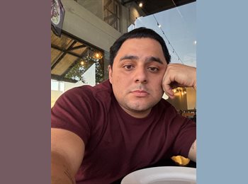 Roomgo MX - adrian - 25 - Monterrey