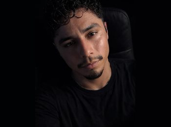 Roomgo MX - Juan Carlos  - 31 - Guadalajara