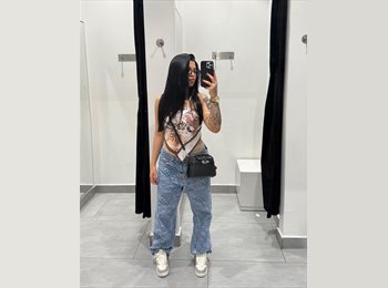 Roomgo MX - Valentina  - 21 - Santa Catarina