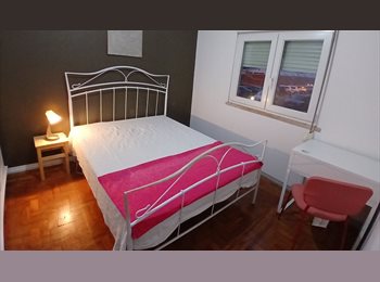 Roomgo PT - Quarto disponivel para alugar, Lisboa - 350 € Por mês
