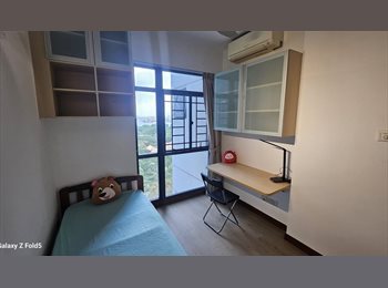 Roomgo SG - Premium Seaview Room @ Blue Horizon – Walk to NUS. Female Preferred. No Agent Fee., Clementi - $1,700 pm