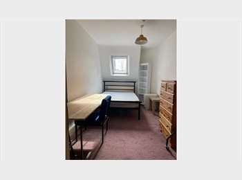 Roomgo UK - Double room to let, Hornsey - £750 pcm