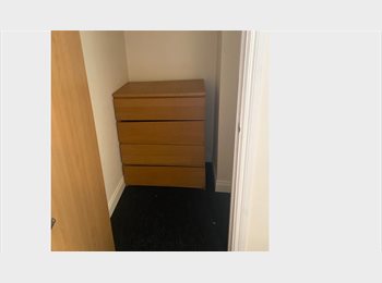 Roomgo UK - 1 bedroom available in a 2 bedroom apartment to share, Belfast - £475 pcm