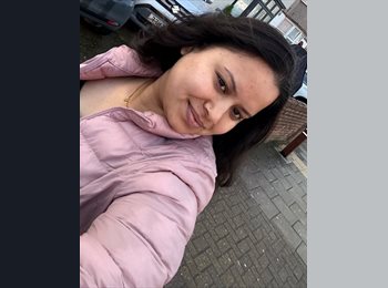 Roomgo UK - Diya  - 23 - Colindale