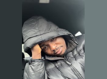 Roomgo UK - Jeffrey - 29 - Chinese Quarter