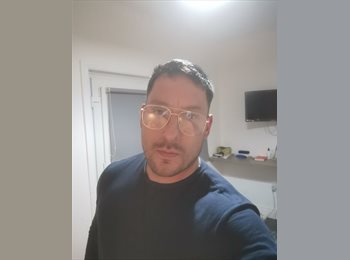 Roomgo UK - Carlo - 35 - Manchester