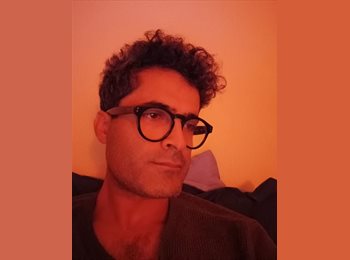 Roomgo UK - Mokhtar - 36 - Swindon