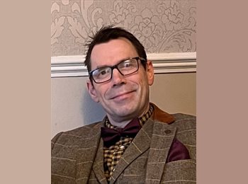 Roomgo UK - Peter - 52 - Stockport