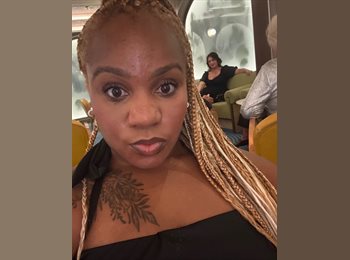 Roomgo UK - Rayelle - 24 - Northern Quarter