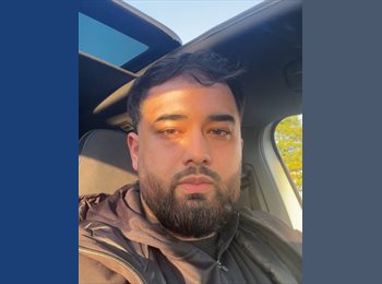 Roomgo UK - Sam - 27 - Birmingham