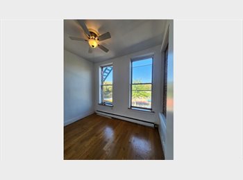 Roomgo US - SPACIOUS ROOMS FOR RENT, BEDFORD STUYVESANT PRIME LOCAITON, Bushwick - $1,450 pm