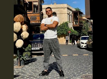 Roomgo US - Riad - 28 - Los Angeles