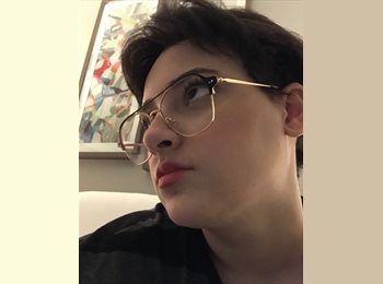 Roomgo US - Gabrielle  - 18 - Carmel