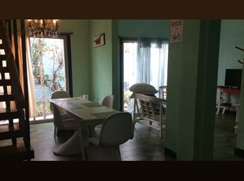 Roomgo AR - Casa Casco Urbano La Plata, La Plata - AR$ 450.000 pm