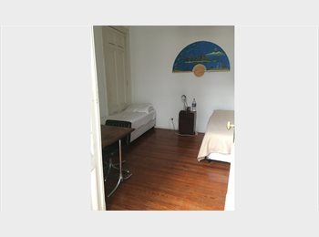 Roomgo AR - Habitacion compartida 18m2, para dos personas, 240000 por cama, Buenos Aires - AR$ 480.000 pm
